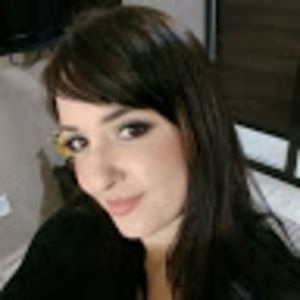 Meet your Posher, Debora